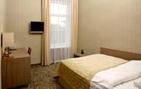 Standard single with city view, and private facilities (shower)